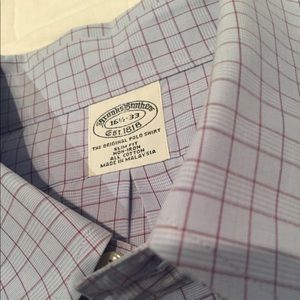 Brooks Brothers Shirts - Brooks Brothers - Slim-Fit Button Down Shirt Brooks Brothers Shirts - Brooks Brothers - Slim-Fit Button Down Shirt
